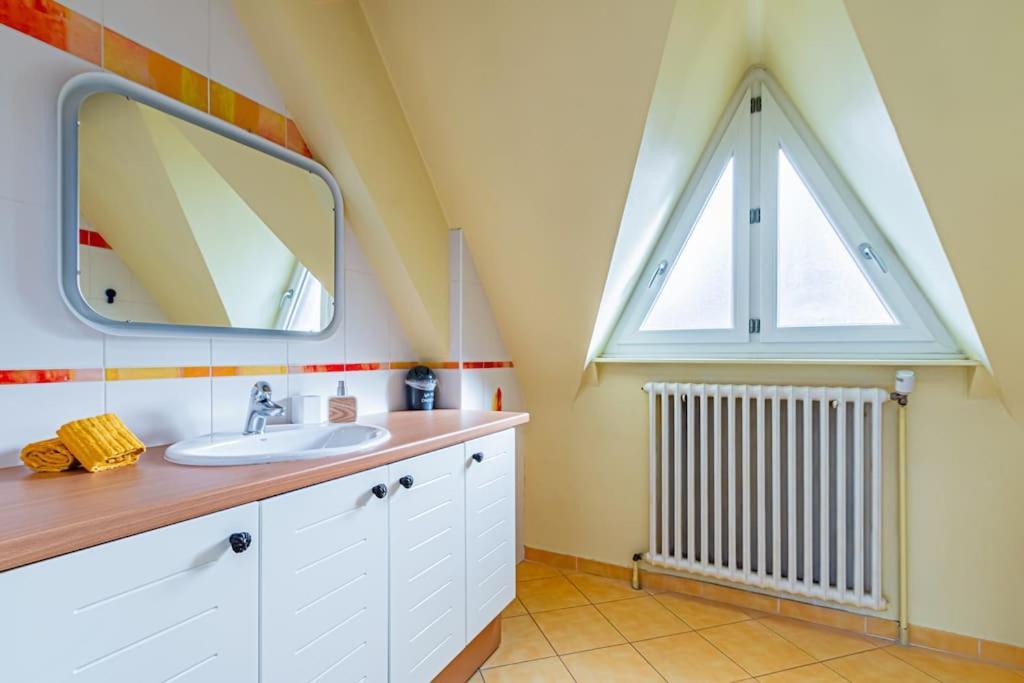 Charmante Maison Au Calme Yerres Ngoại thất bức ảnh